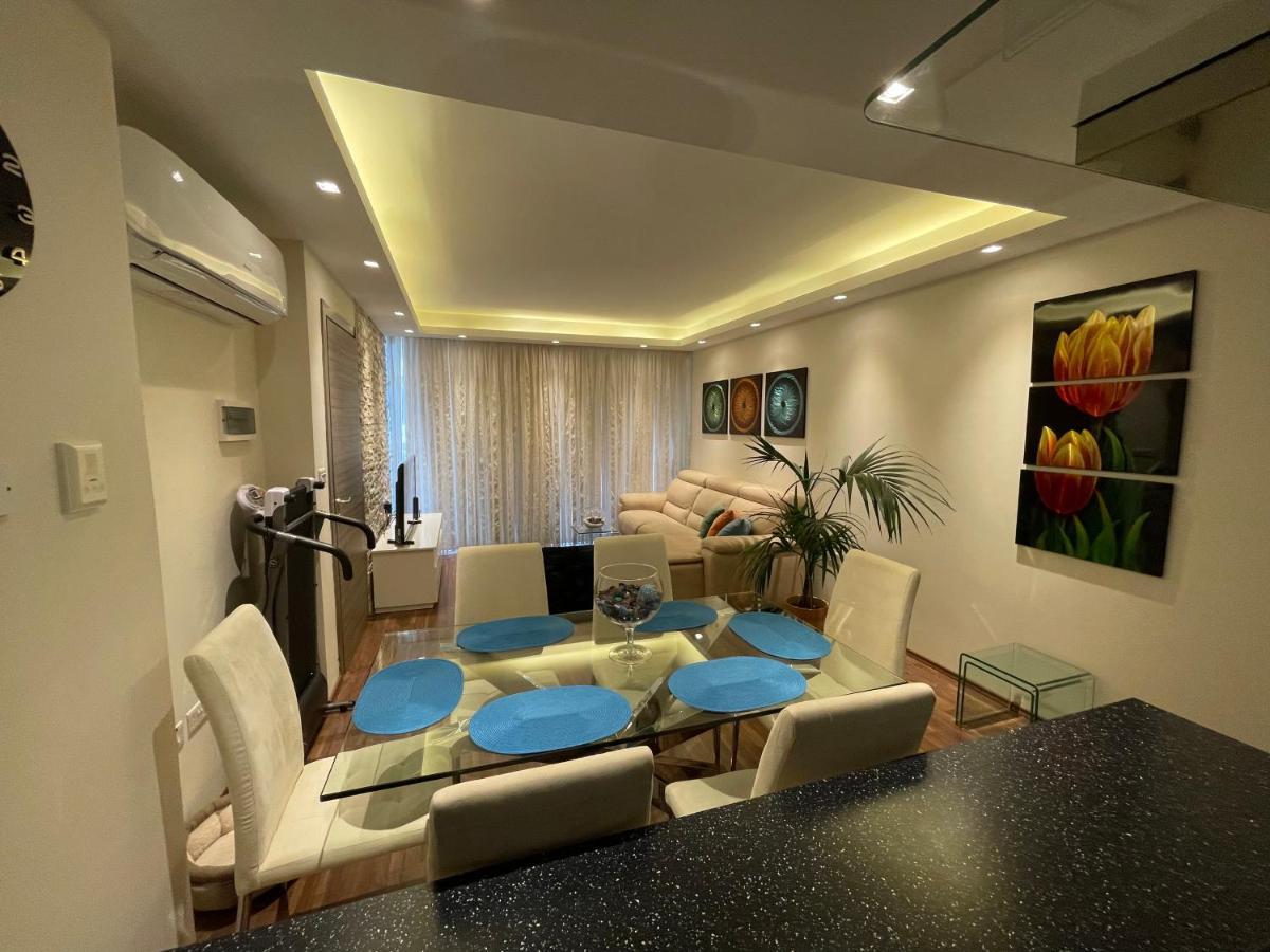 Modern Finished With Natural Light Apartment