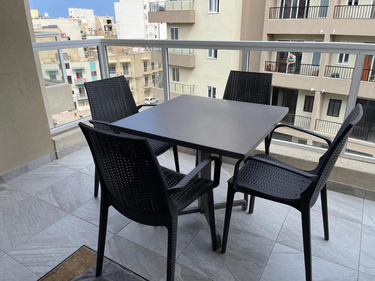 Modern Finished With Natural Light St. Paul's Bay